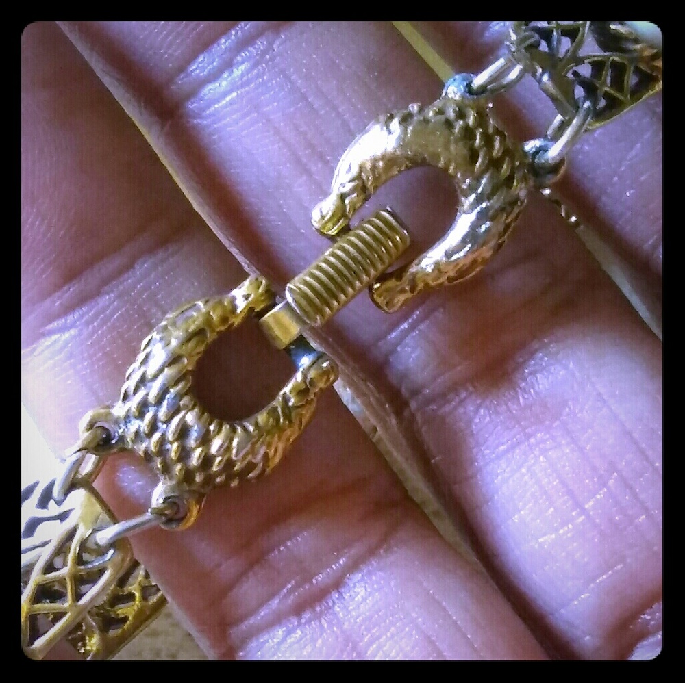 Vintage Goldette Filigree & Cabochon Bracelet - Picture 5 of 8